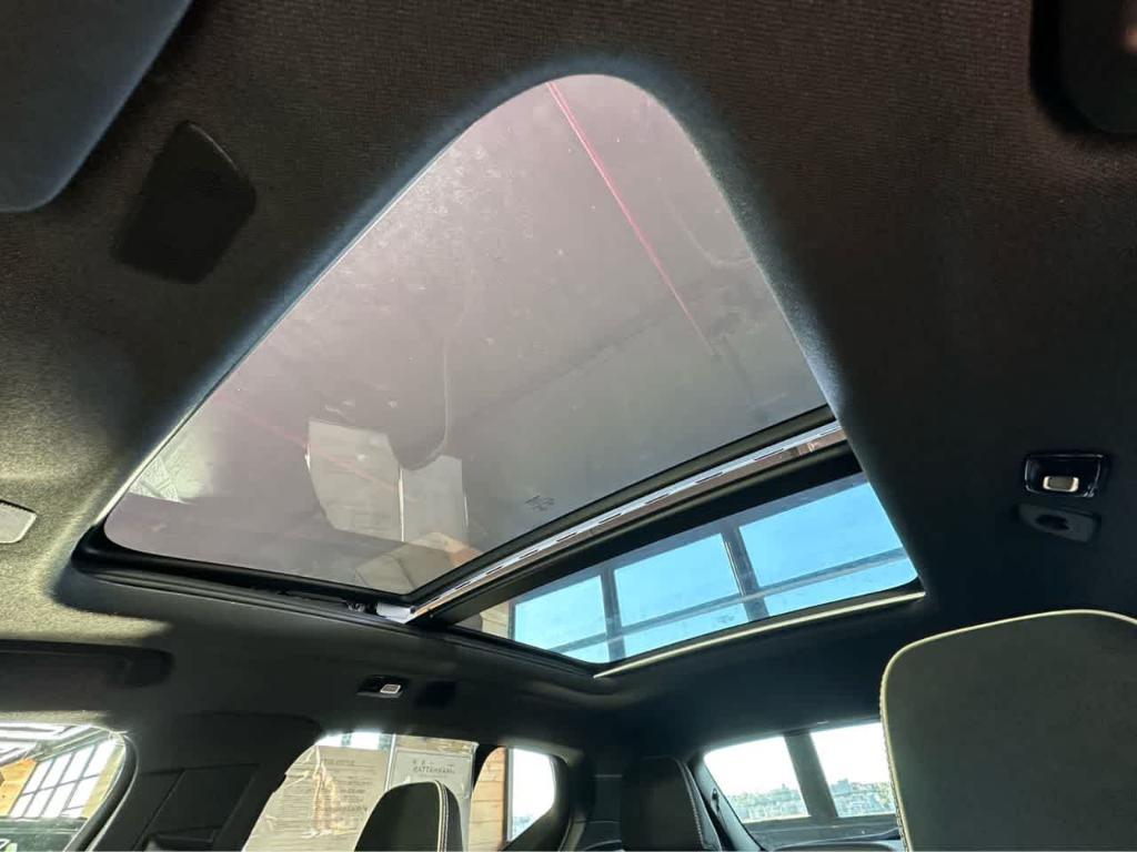 used 2022 Volvo XC40 Recharge Pure Electric car, priced at $26,900