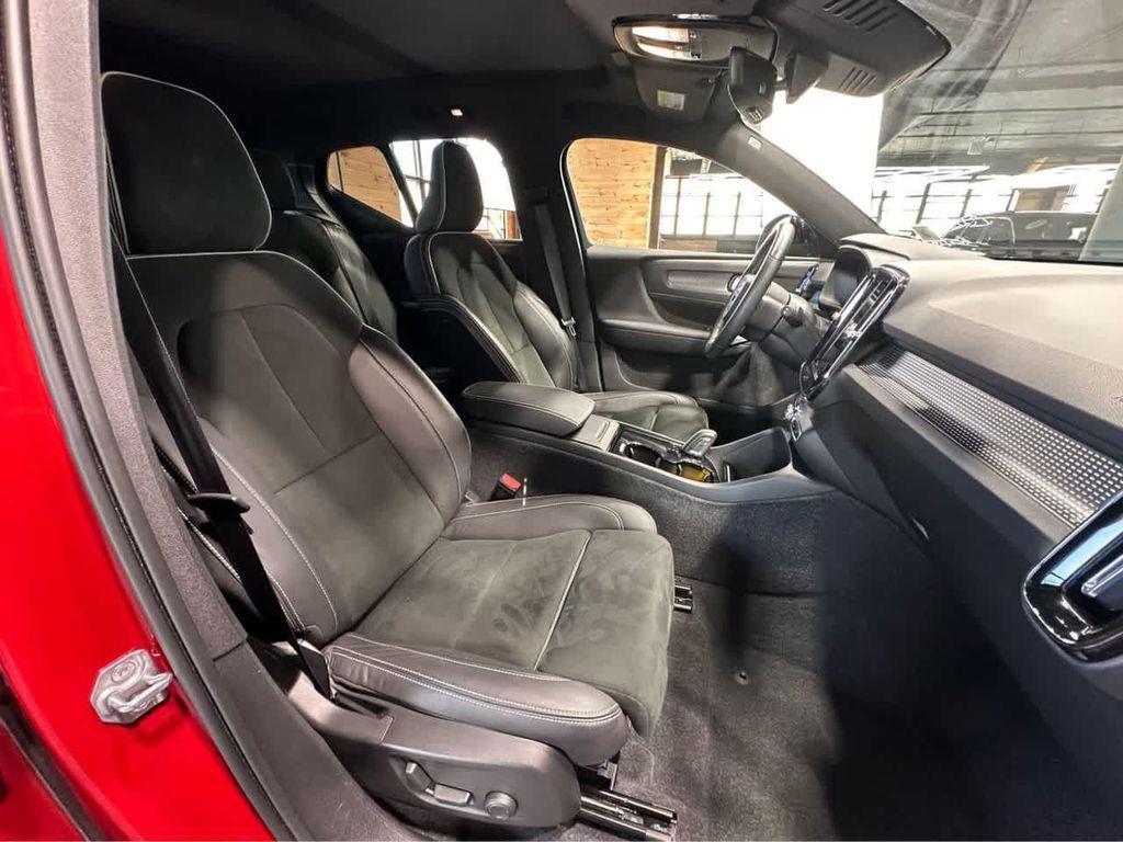 used 2022 Volvo XC40 Recharge Pure Electric car, priced at $25,900