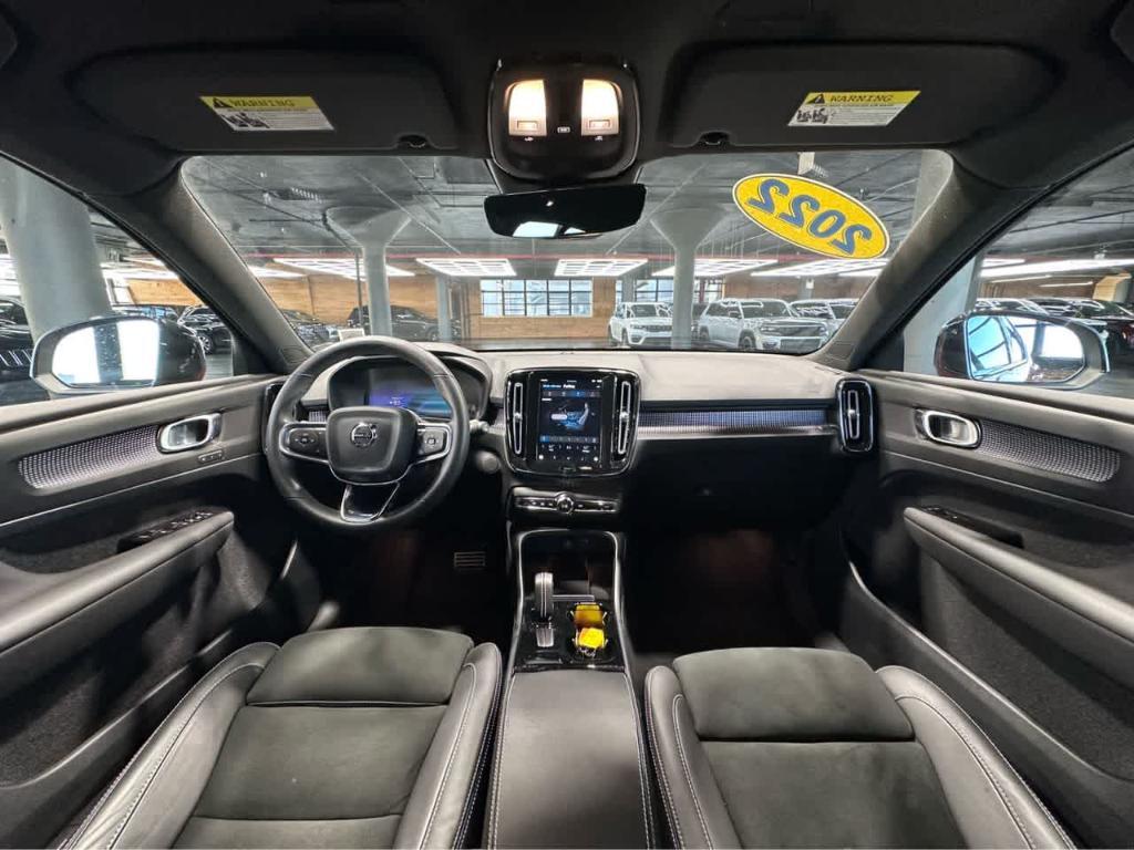 used 2022 Volvo XC40 Recharge Pure Electric car, priced at $26,900