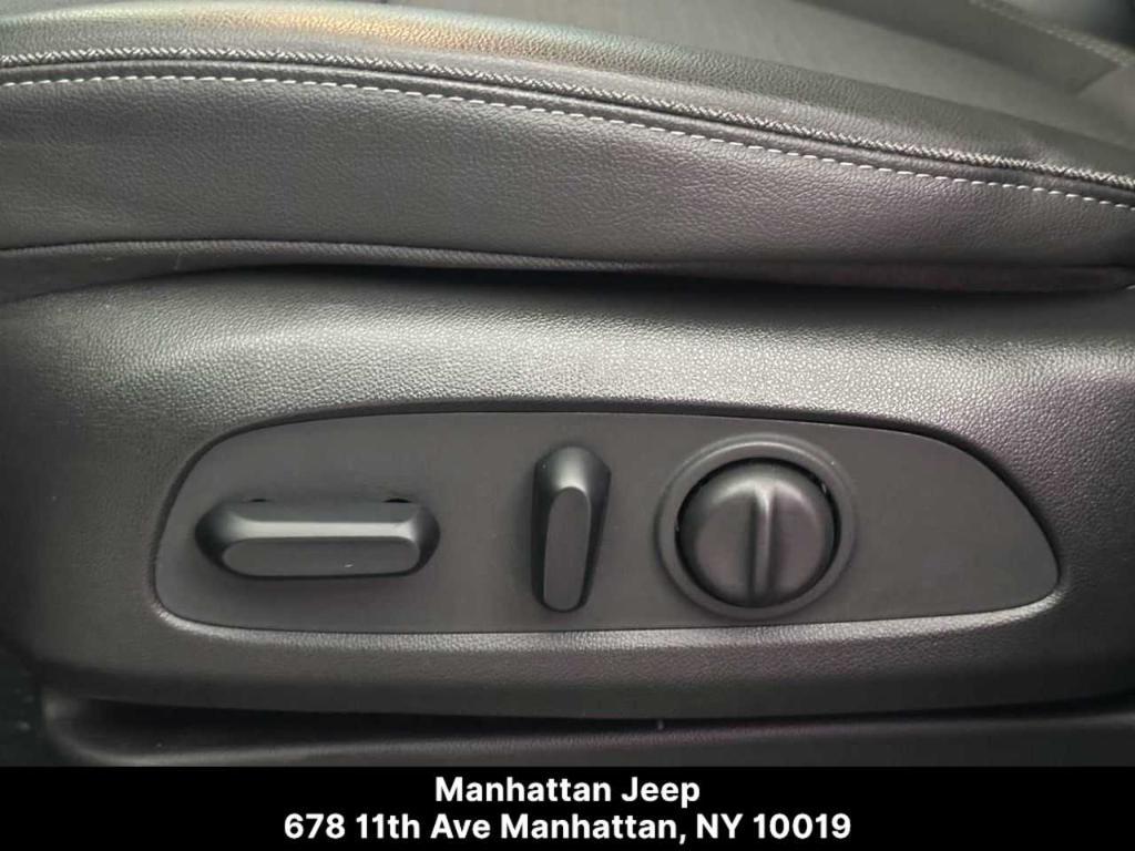 used 2022 Buick Encore GX car, priced at $20,100