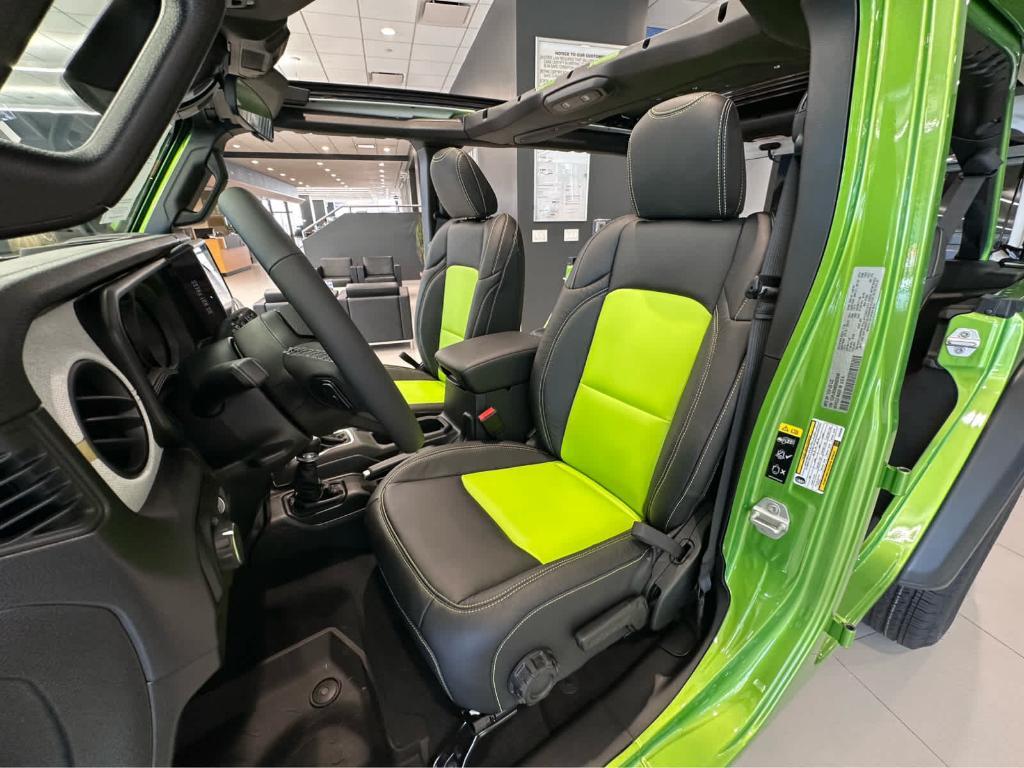 new 2025 Jeep Wrangler car, priced at $48,835