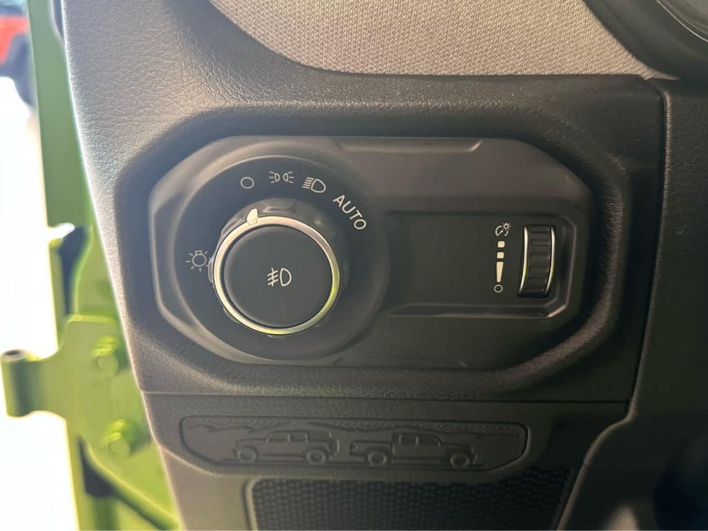 new 2025 Jeep Wrangler car, priced at $48,835