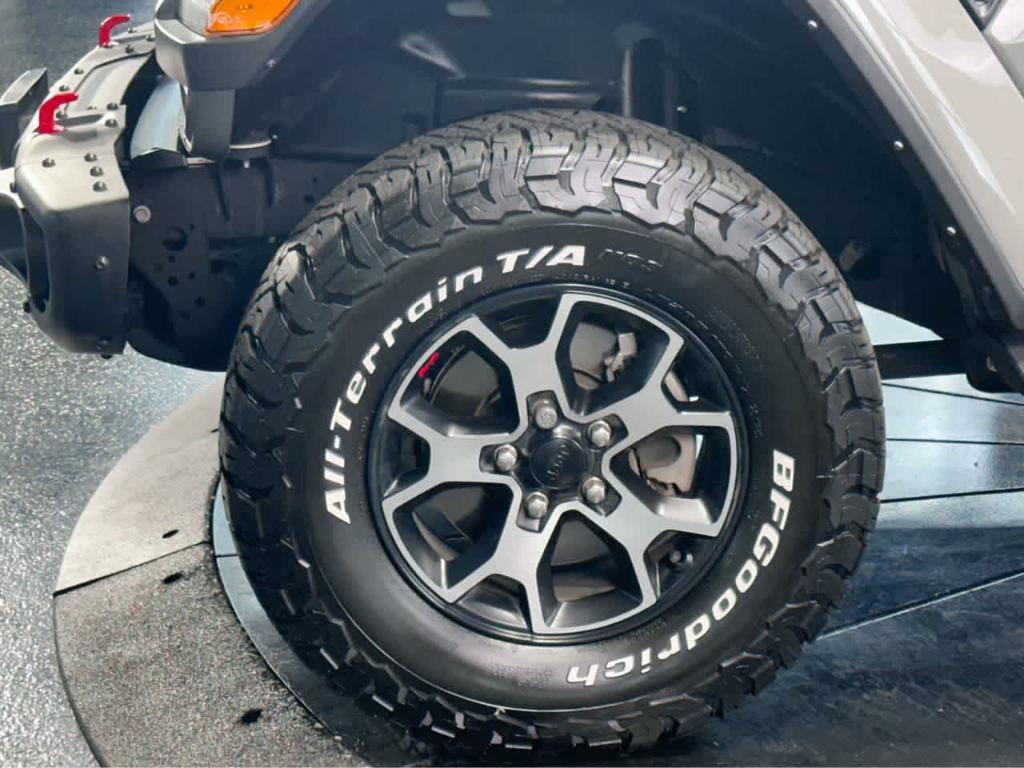 used 2022 Jeep Wrangler Unlimited car, priced at $36,800