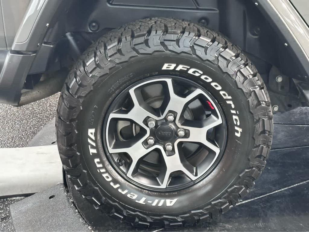 used 2022 Jeep Wrangler Unlimited car, priced at $36,800