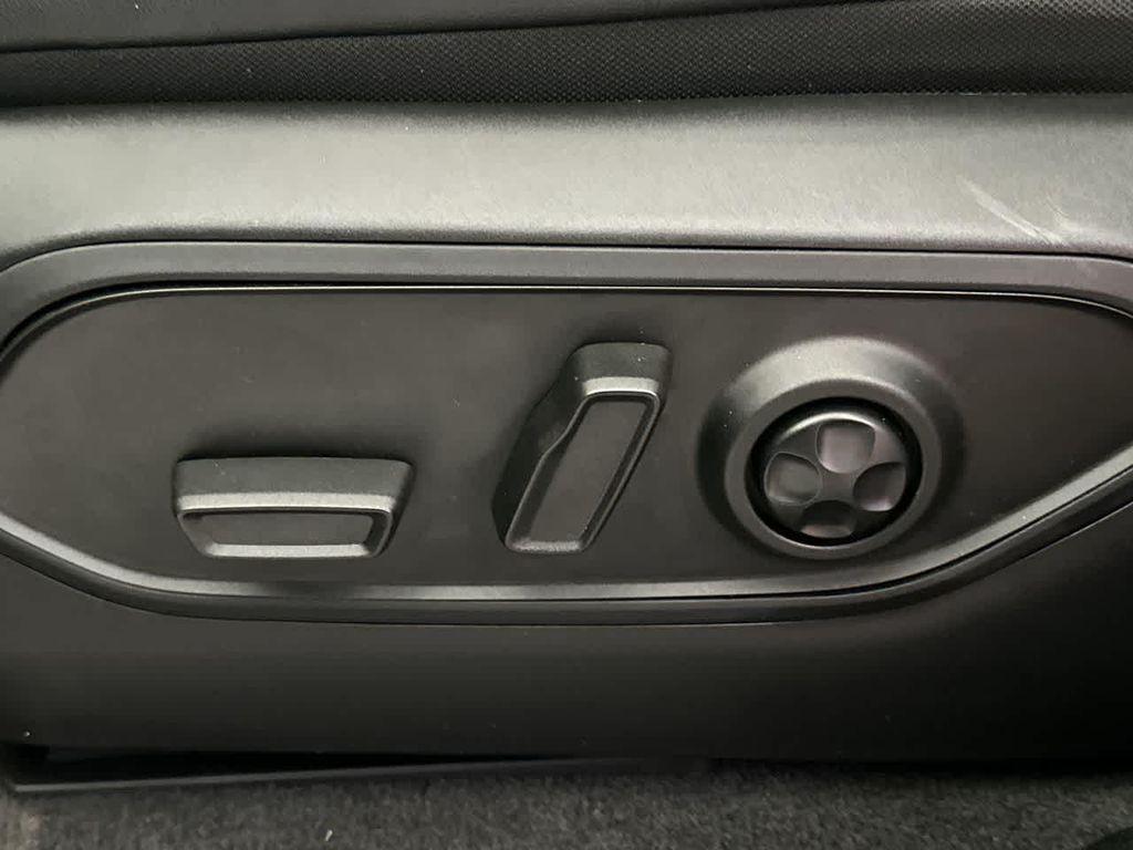 used 2022 Jeep Grand Cherokee L car, priced at $34,900