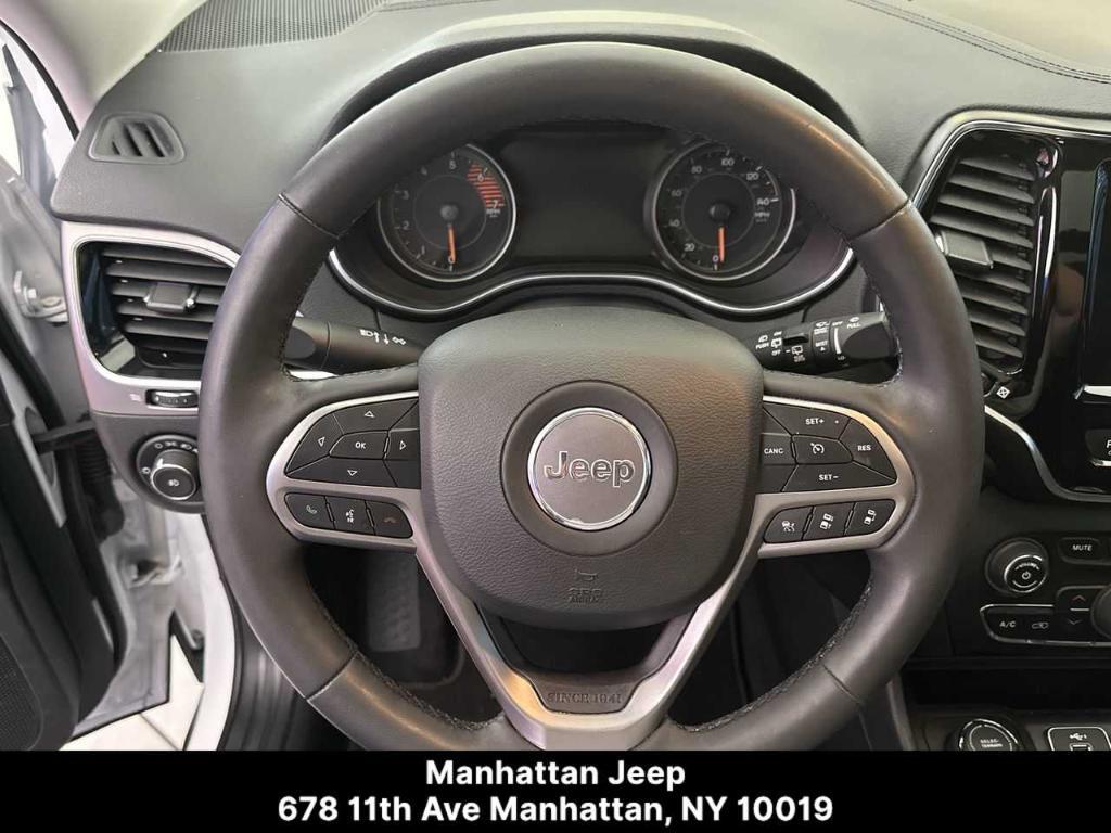 used 2022 Jeep Cherokee car, priced at $26,900