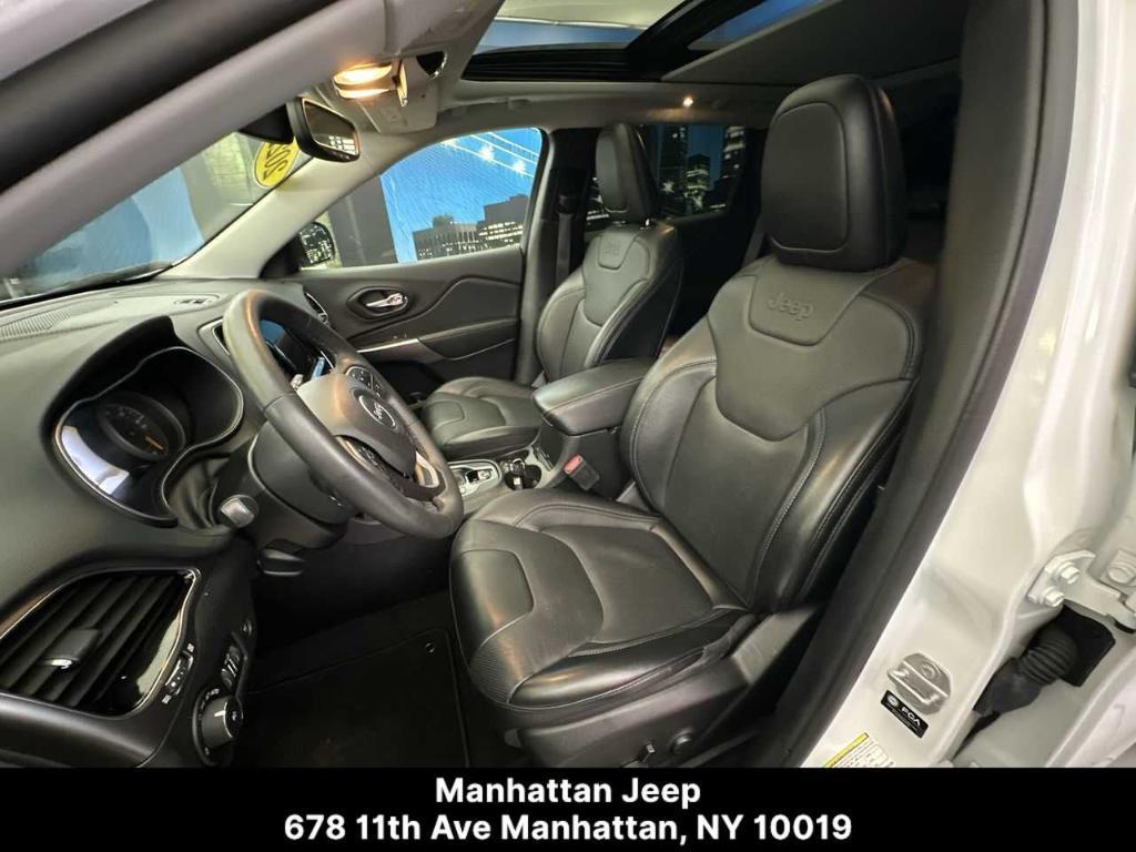 used 2022 Jeep Cherokee car, priced at $26,900