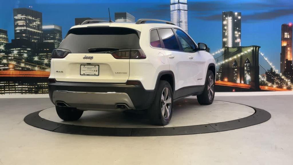 used 2022 Jeep Cherokee car, priced at $26,900