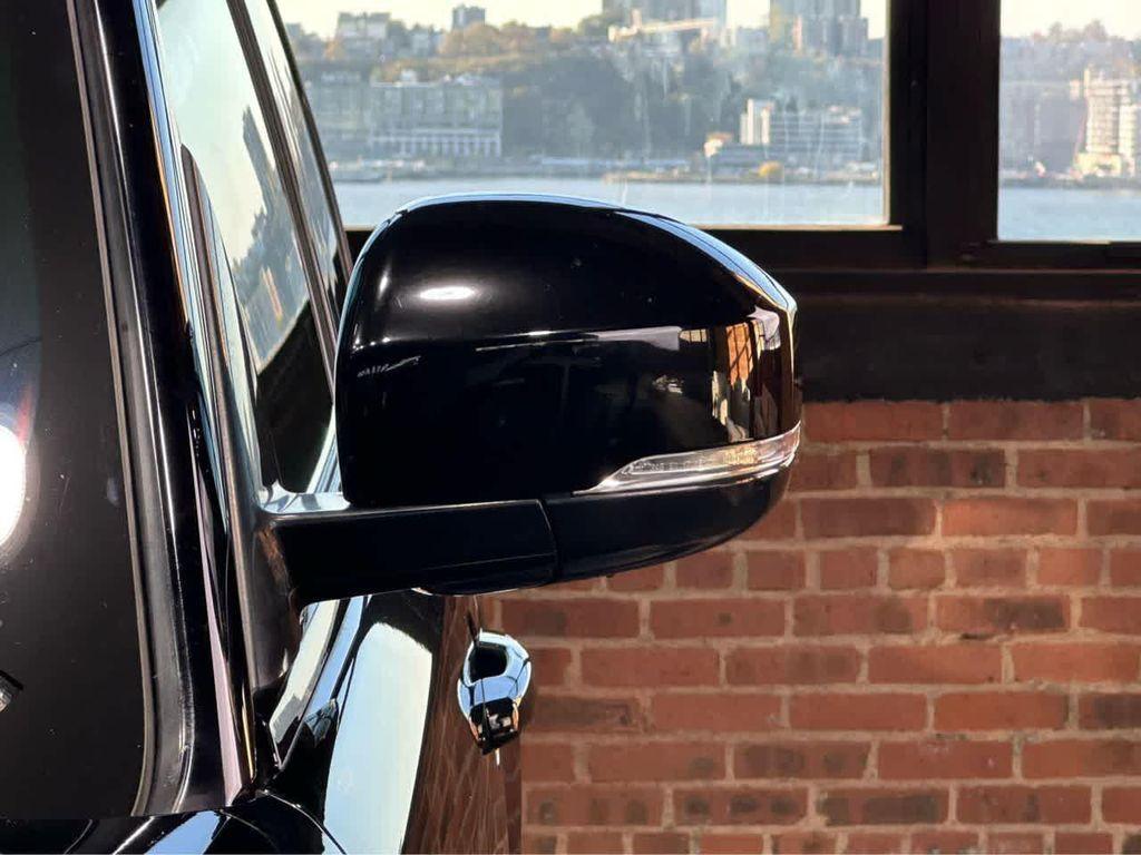 used 2018 Land Rover Range Rover Sport car, priced at $24,900