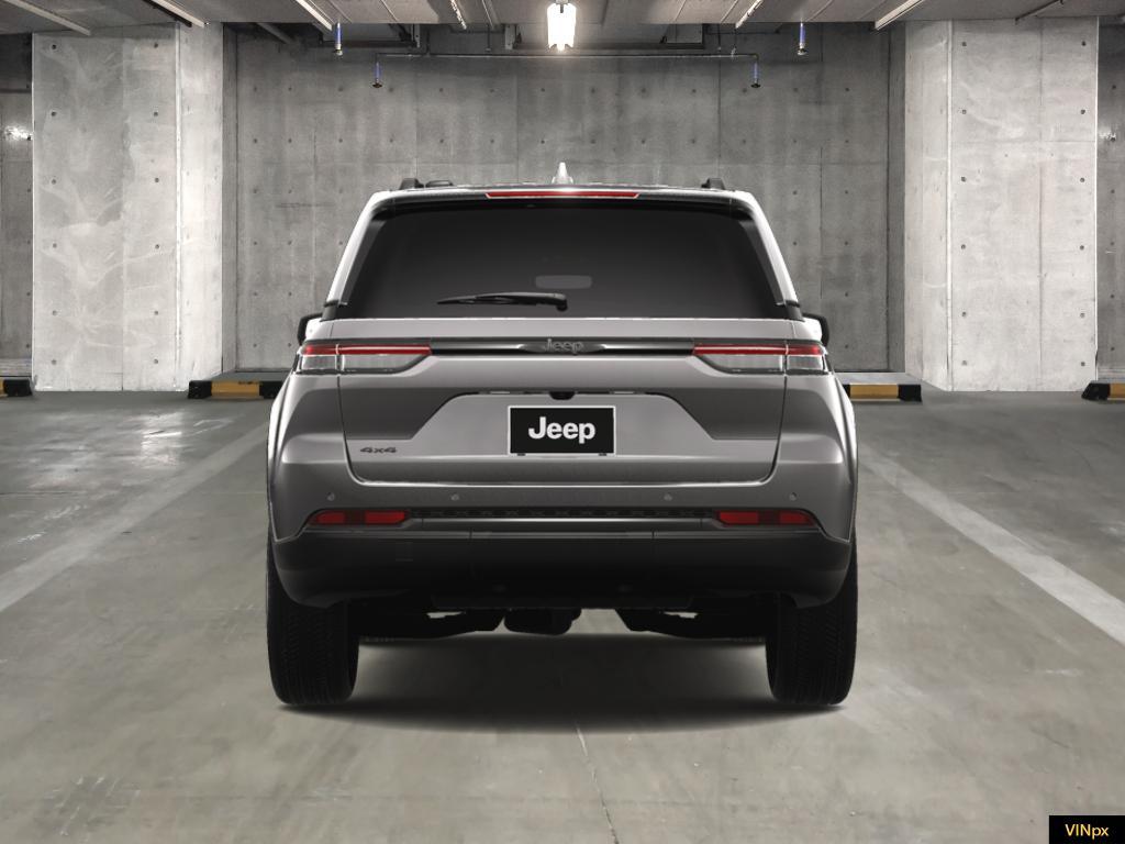 new 2025 Jeep Grand Cherokee car, priced at $44,355
