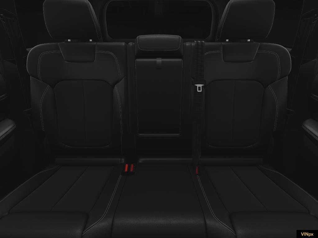 new 2025 Jeep Grand Cherokee car, priced at $44,135