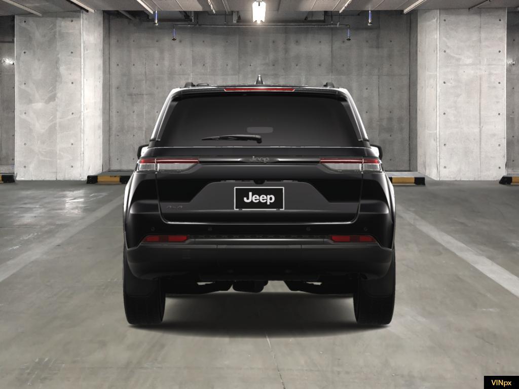 new 2025 Jeep Grand Cherokee car, priced at $44,135
