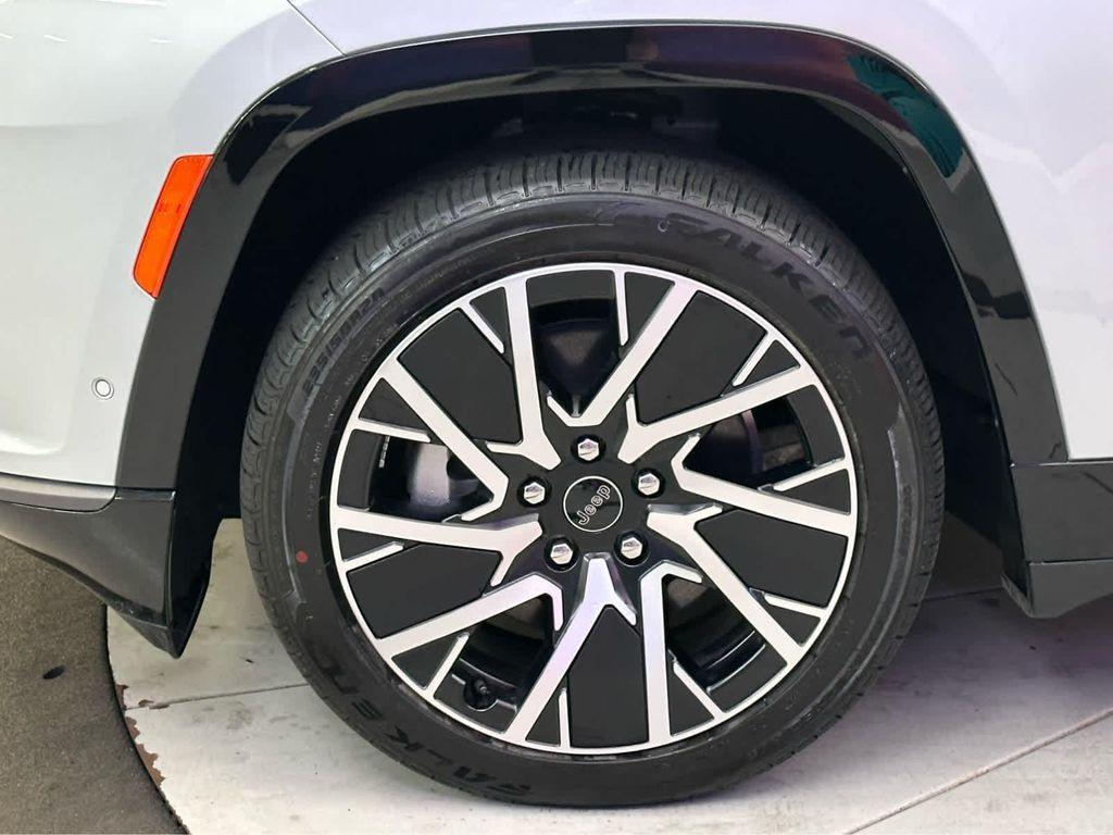 new 2025 Jeep Wagoneer S car, priced at $67,590
