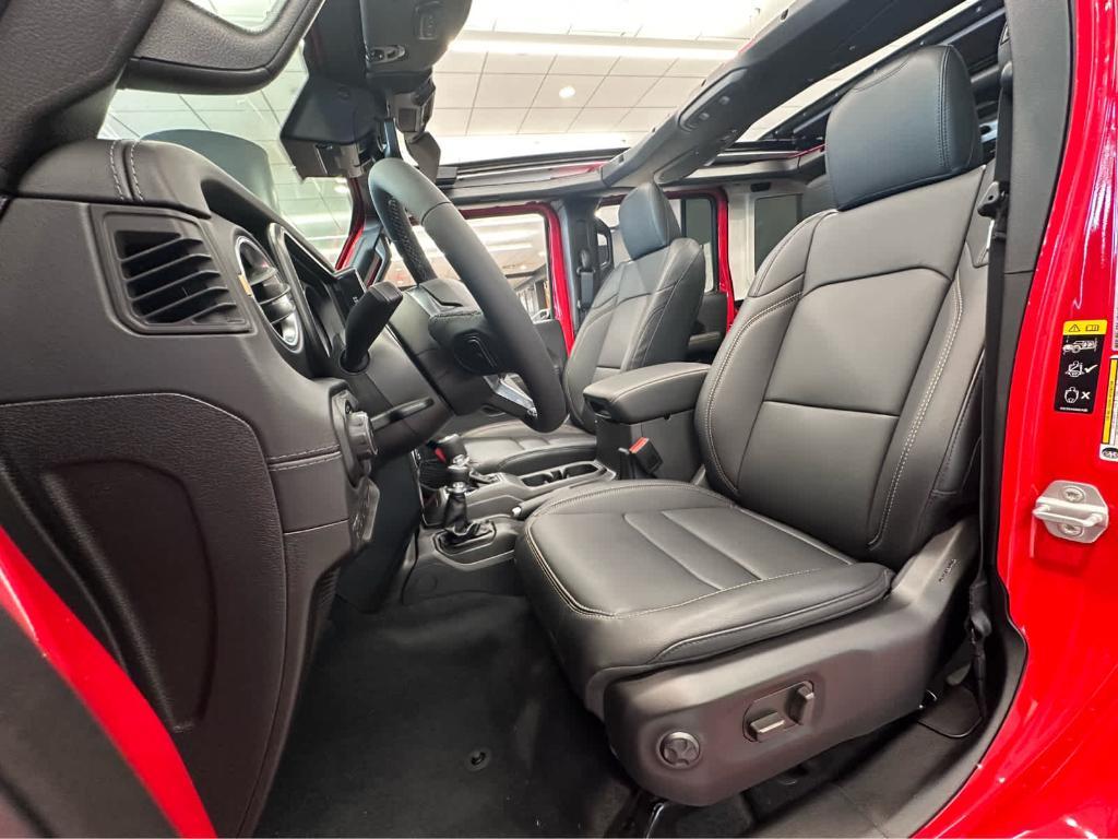 new 2025 Jeep Wrangler car, priced at $58,815