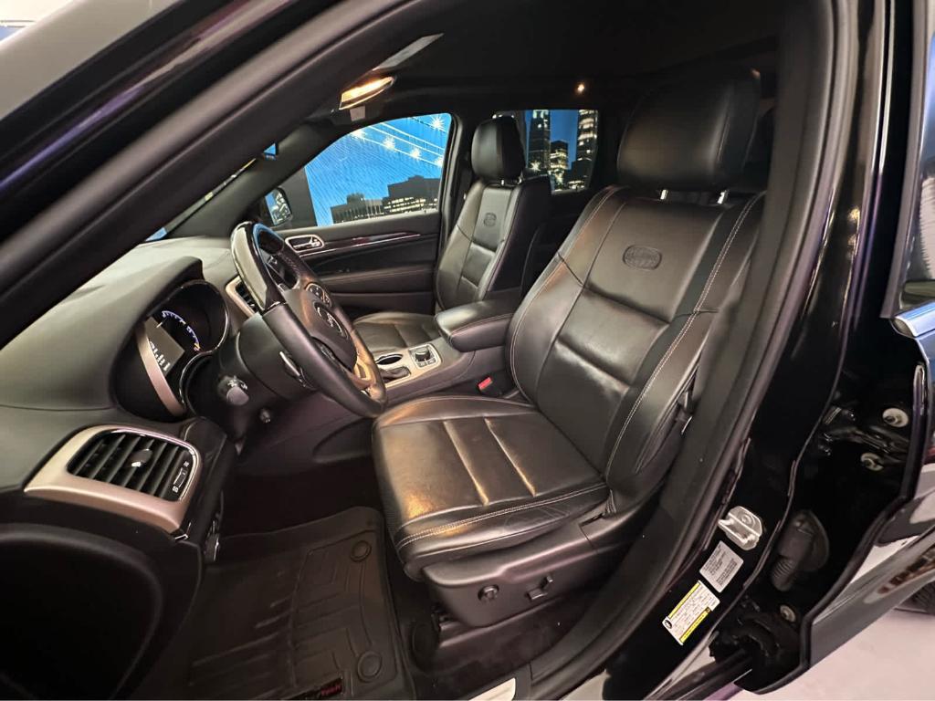 used 2017 Jeep Grand Cherokee car, priced at $18,900