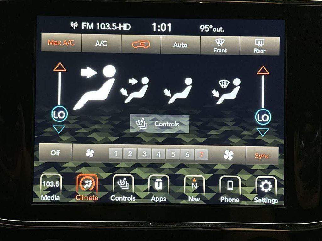 used 2021 Jeep Grand Cherokee car, priced at $29,900