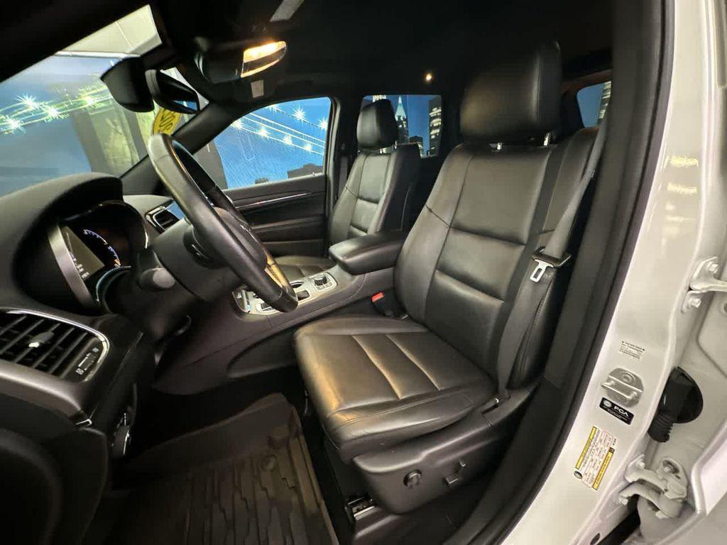 used 2021 Jeep Grand Cherokee car, priced at $29,900