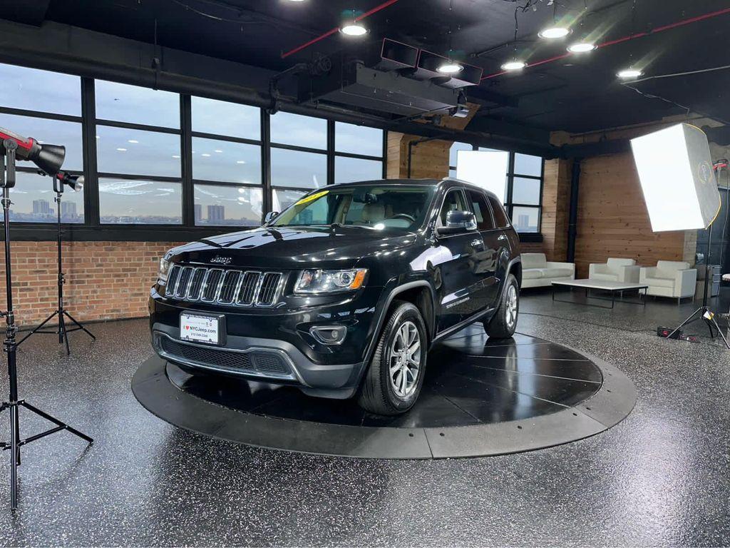 used 2015 Jeep Grand Cherokee car, priced at $13,900