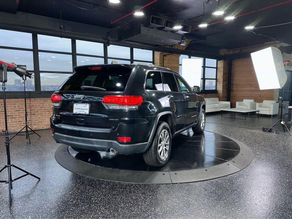 used 2015 Jeep Grand Cherokee car, priced at $13,900