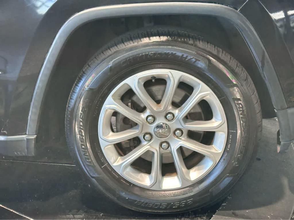 used 2014 Jeep Grand Cherokee car, priced at $8,900