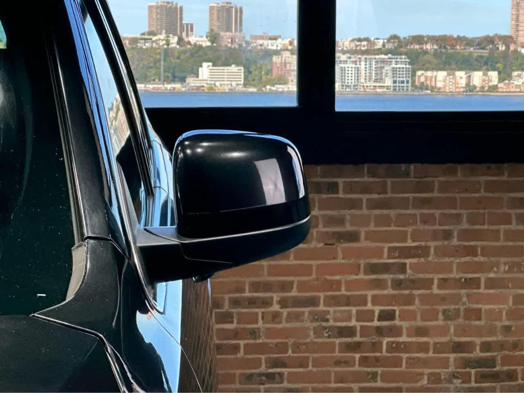 used 2014 Jeep Grand Cherokee car, priced at $8,900