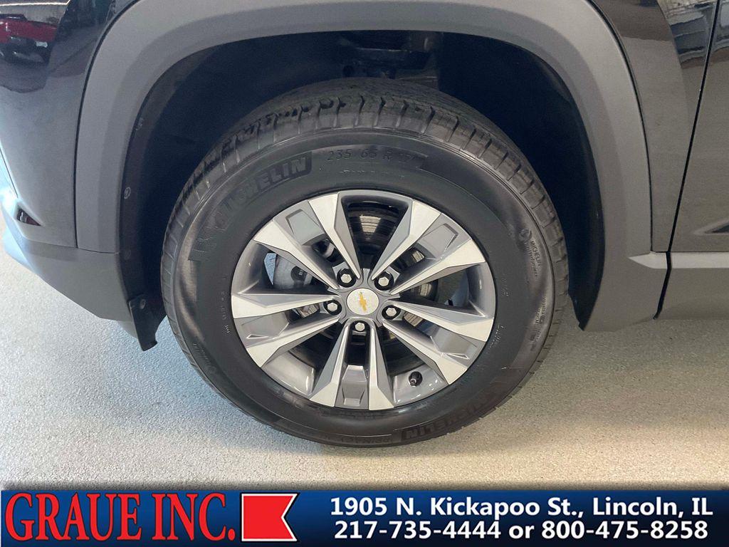 used 2025 Chevrolet Equinox car, priced at $28,770