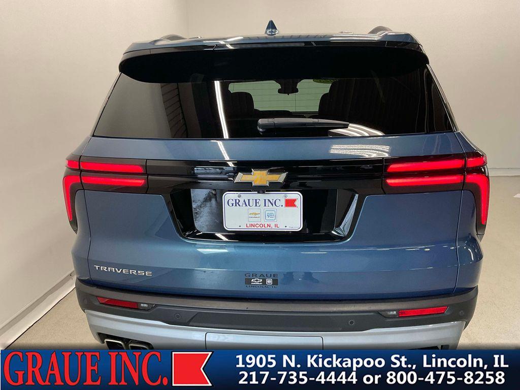 used 2025 Chevrolet Traverse car, priced at $41,035