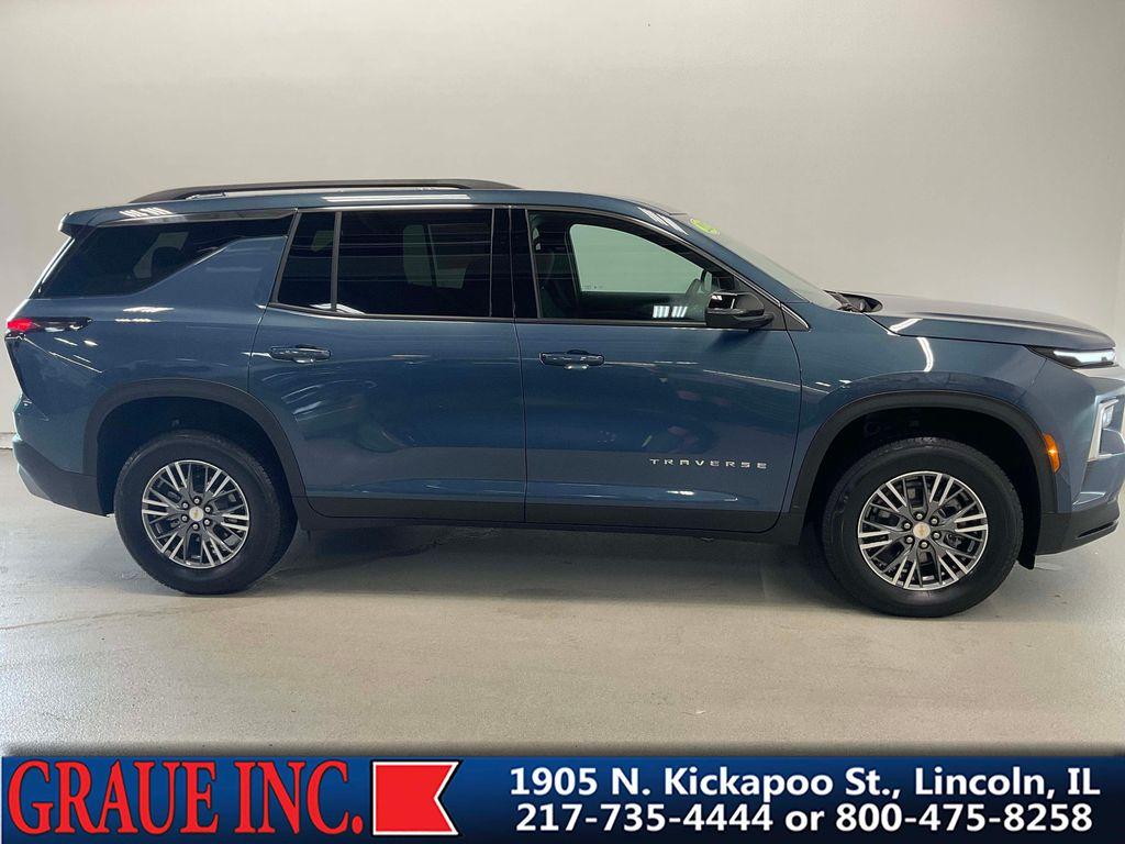 used 2025 Chevrolet Traverse car, priced at $41,035