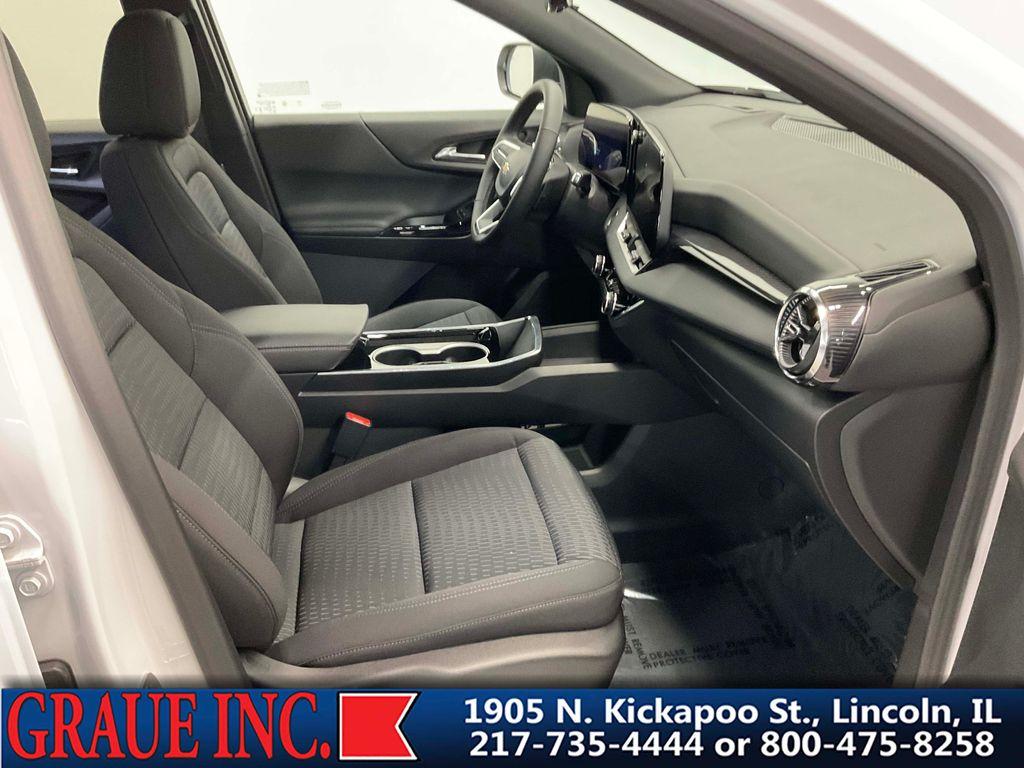 used 2025 Chevrolet Equinox car, priced at $31,786