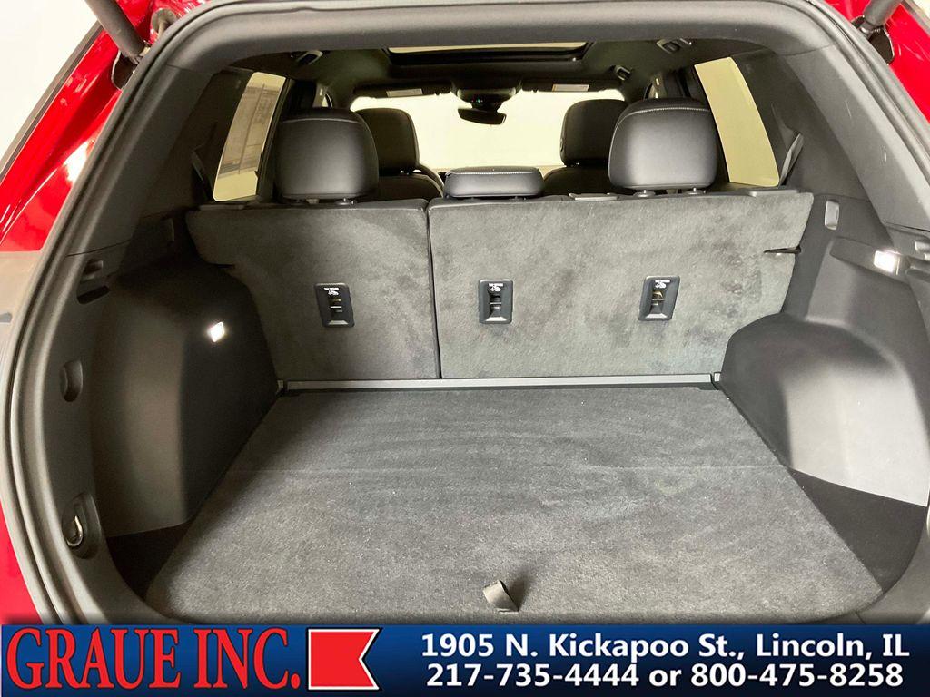 used 2025 Chevrolet Equinox car, priced at $35,648