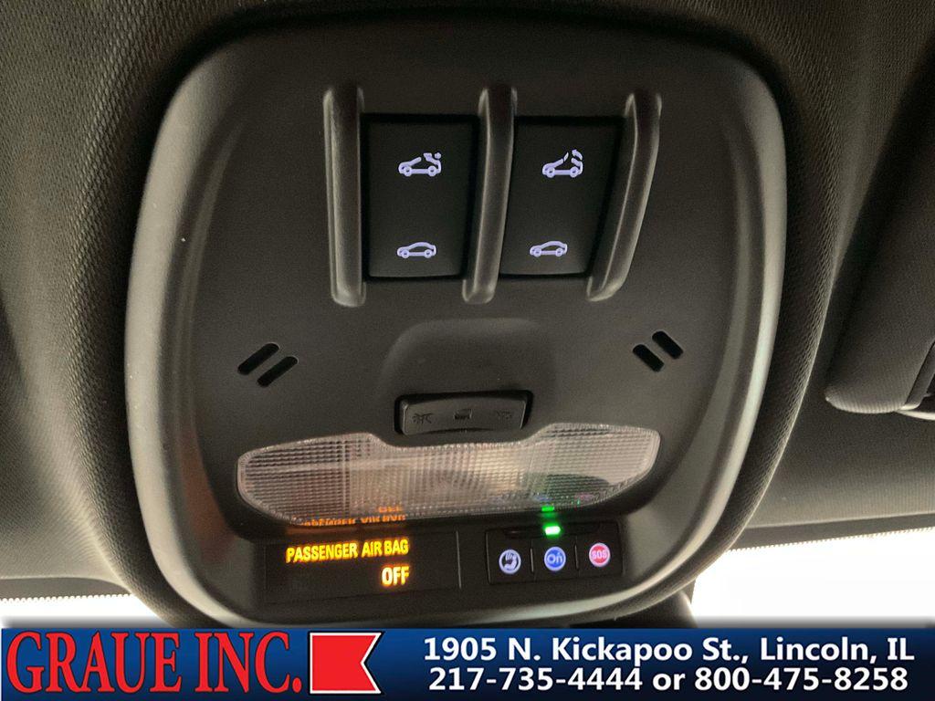 used 2025 Buick Envista car, priced at $28,950