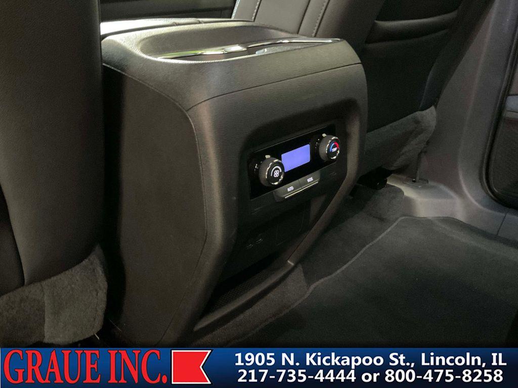 used 2025 Chevrolet Traverse car, priced at $37,897