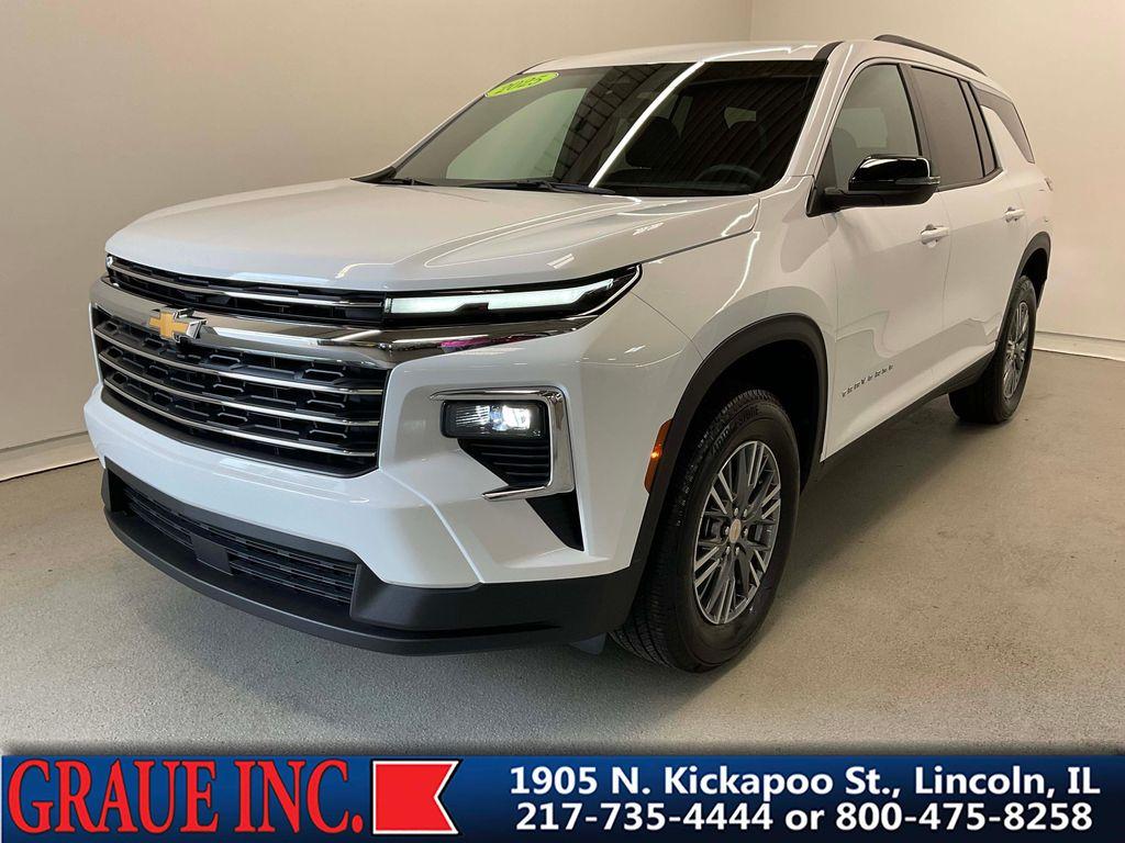 used 2025 Chevrolet Traverse car, priced at $37,897