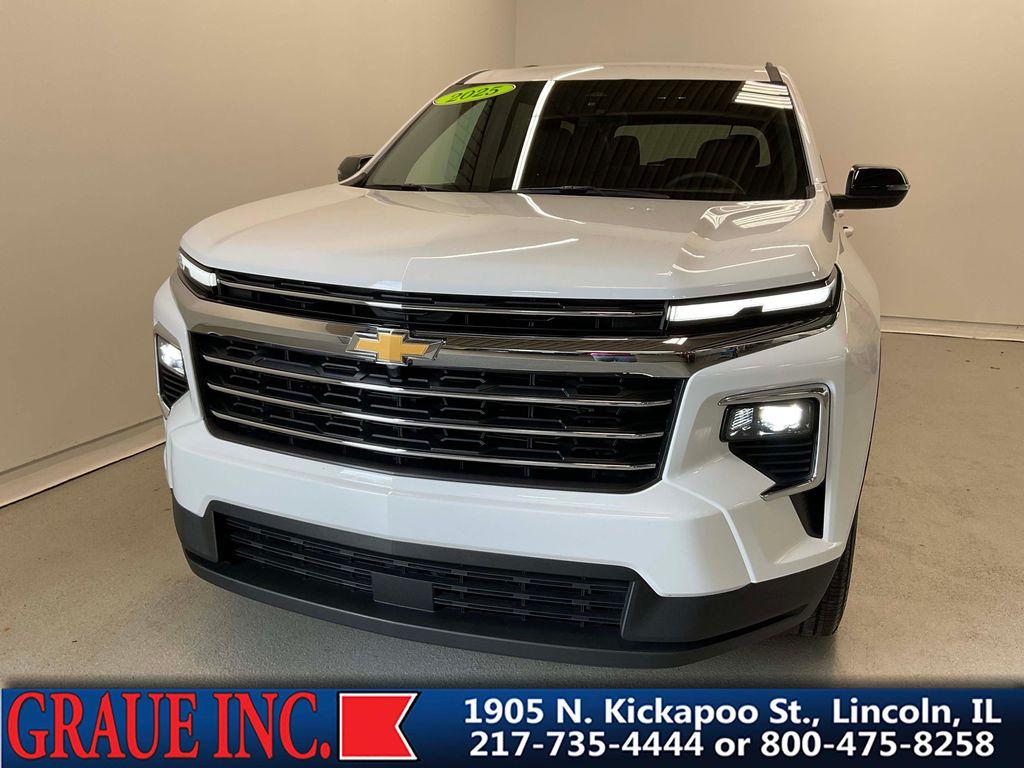 used 2025 Chevrolet Traverse car, priced at $37,897