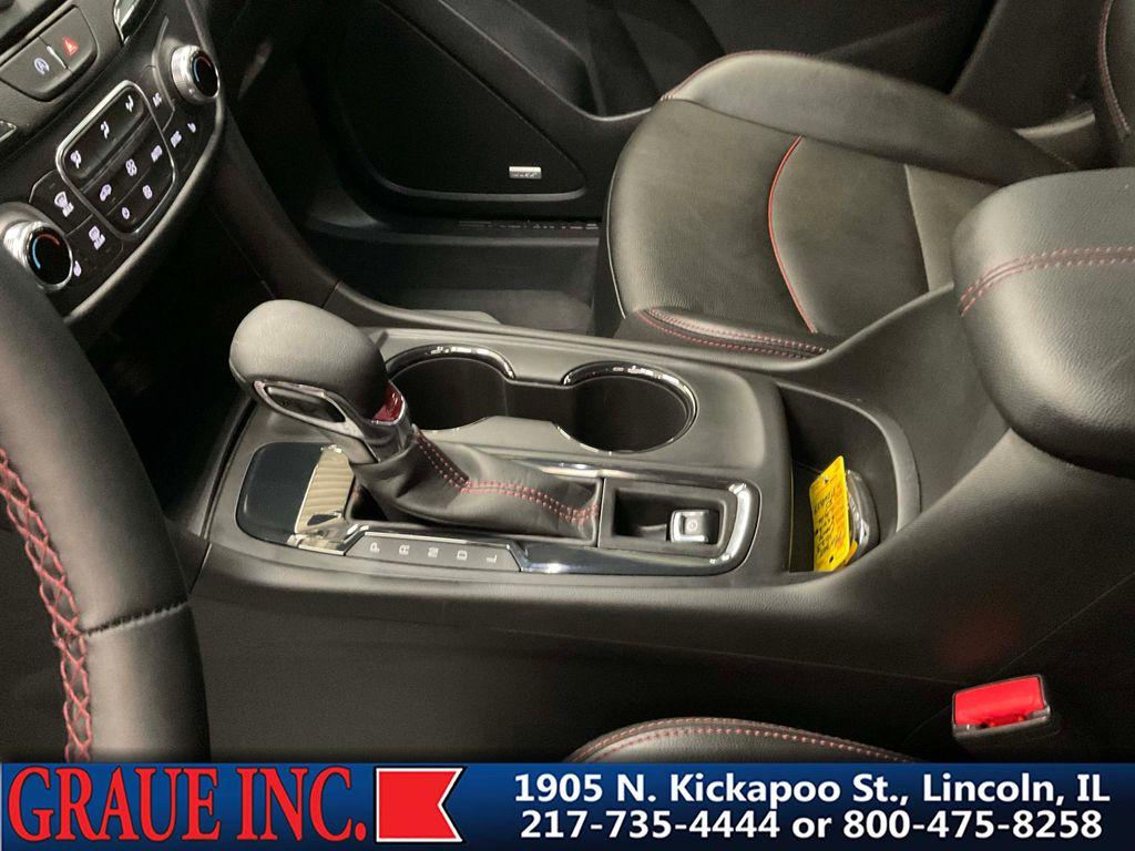 used 2023 Chevrolet Equinox car, priced at $29,887