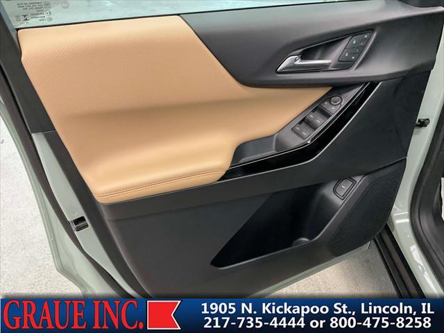 used 2025 Chevrolet Equinox car, priced at $34,995