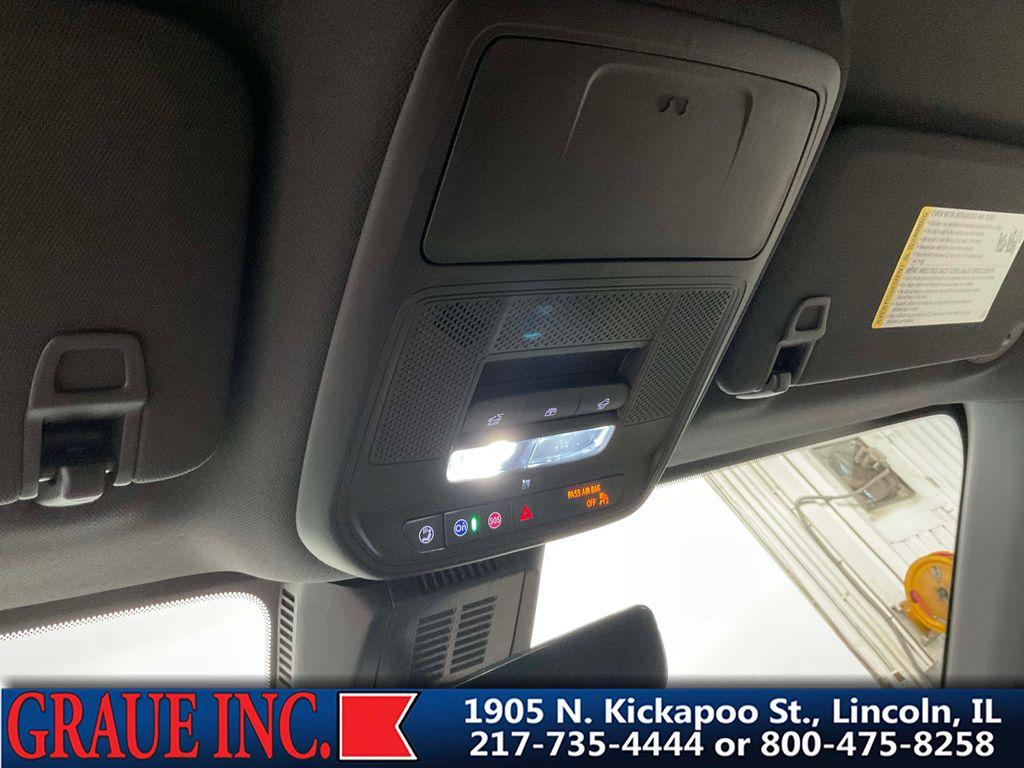 used 2025 Chevrolet Equinox car, priced at $34,468