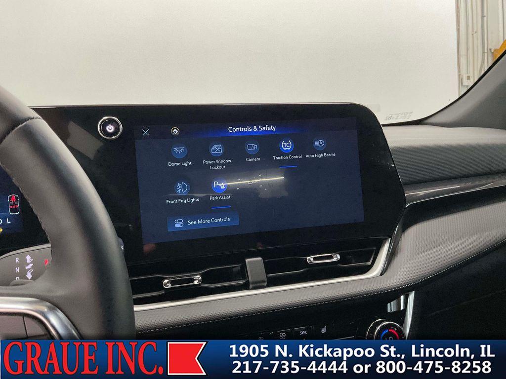 used 2025 Chevrolet Equinox car, priced at $29,987