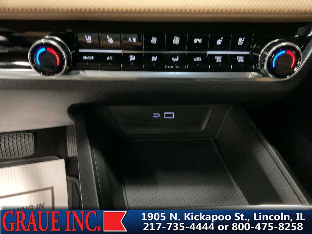 used 2025 Chevrolet Equinox car, priced at $32,865