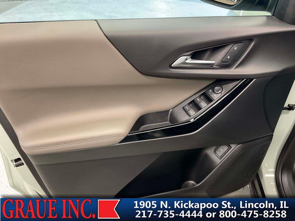 used 2025 Chevrolet Equinox car, priced at $28,739