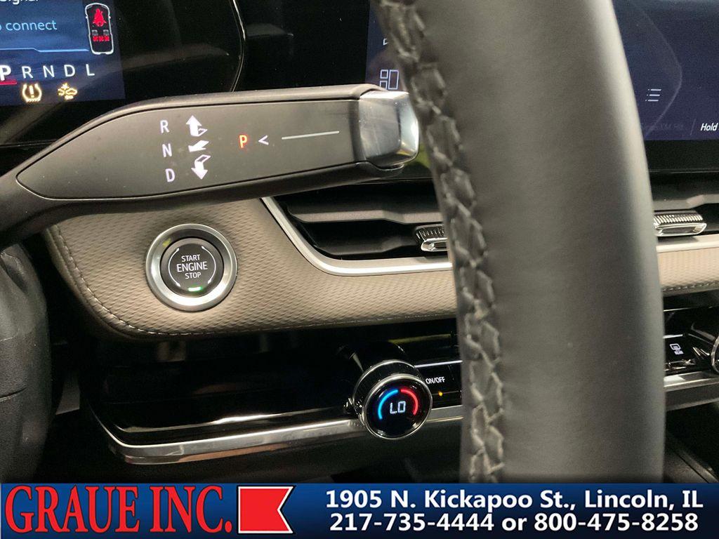 used 2025 Chevrolet Equinox car, priced at $28,739