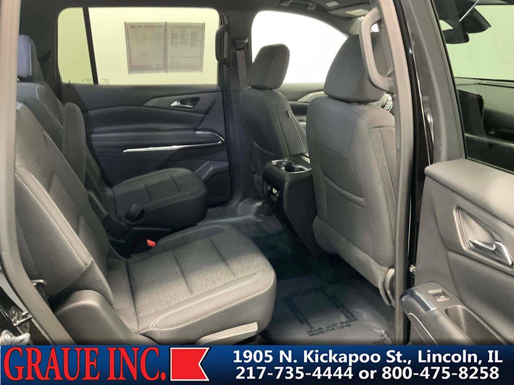 used 2025 Chevrolet Traverse car, priced at $37,970