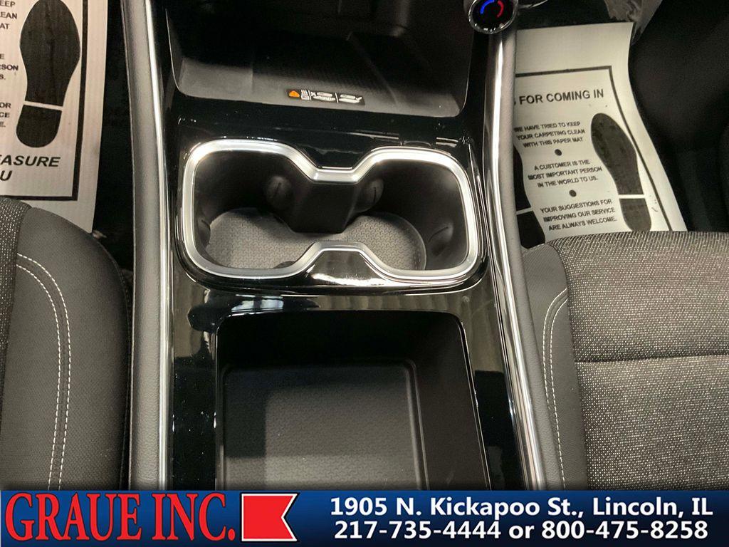 used 2025 Chevrolet Traverse car, priced at $37,970
