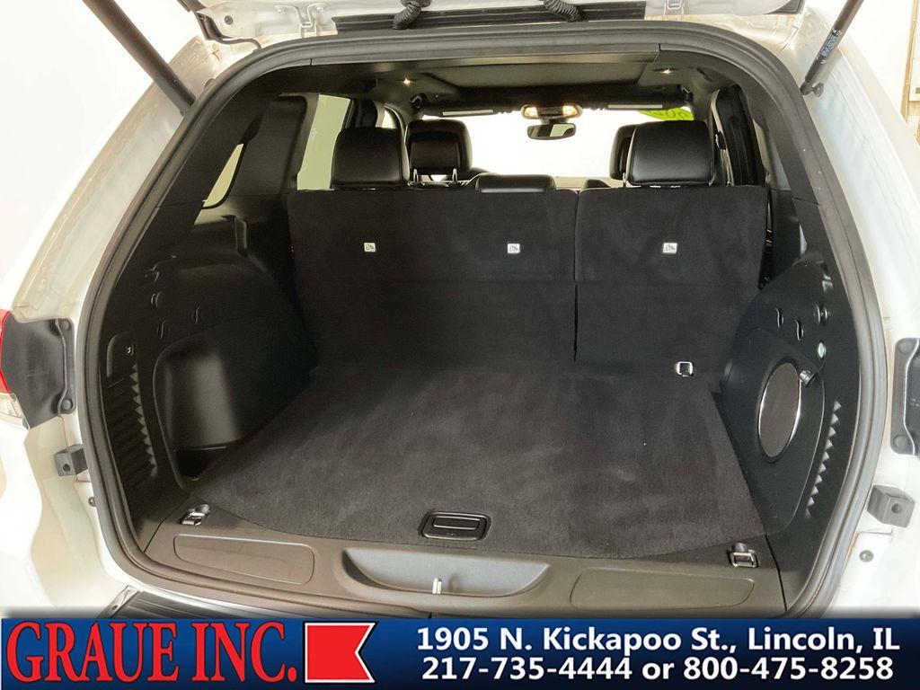 used 2022 Jeep Grand Cherokee car, priced at $31,995