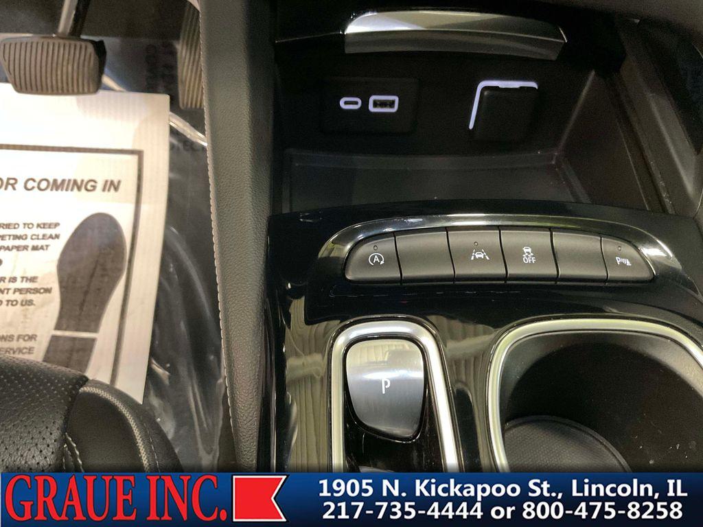 used 2021 Buick Envision car, priced at $22,986