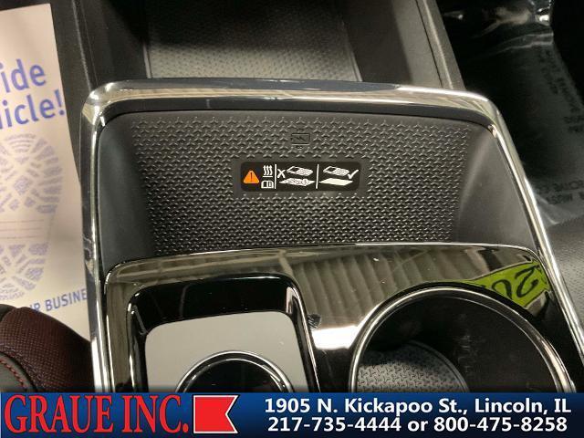 used 2025 Chevrolet Equinox car, priced at $37,295