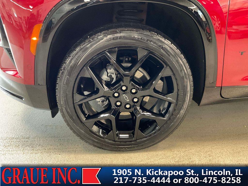 used 2024 Chevrolet Traverse car, priced at $54,893