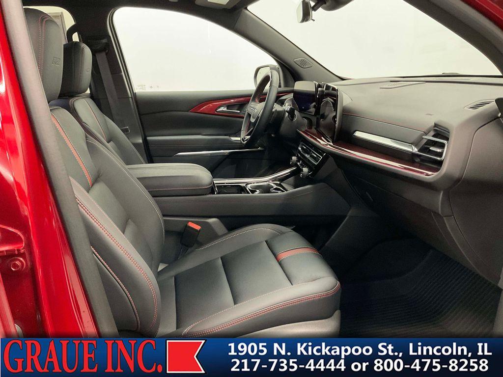 used 2024 Chevrolet Traverse car, priced at $54,893