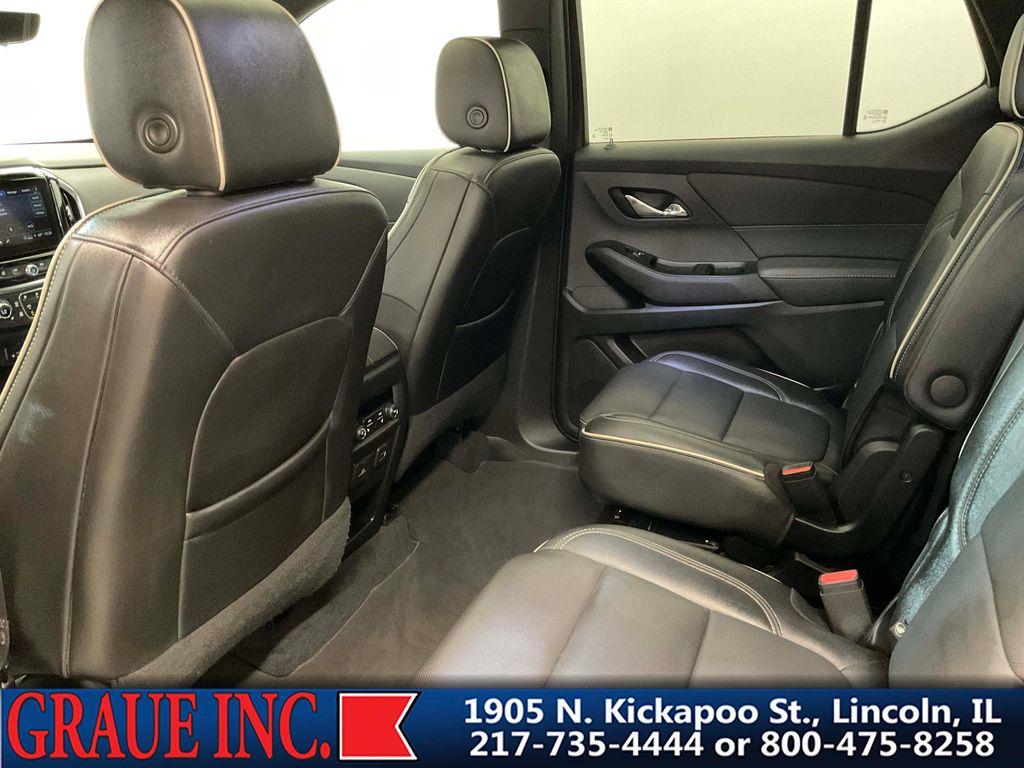 used 2023 Chevrolet Traverse car, priced at $33,378