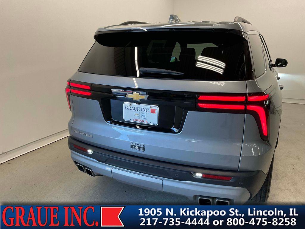 used 2025 Chevrolet Traverse car, priced at $38,770